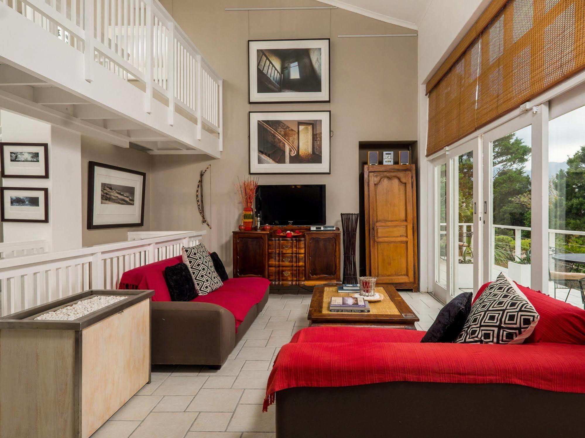 Art Gallery Guest House - Thandekayo Hout Bay Extérieur photo